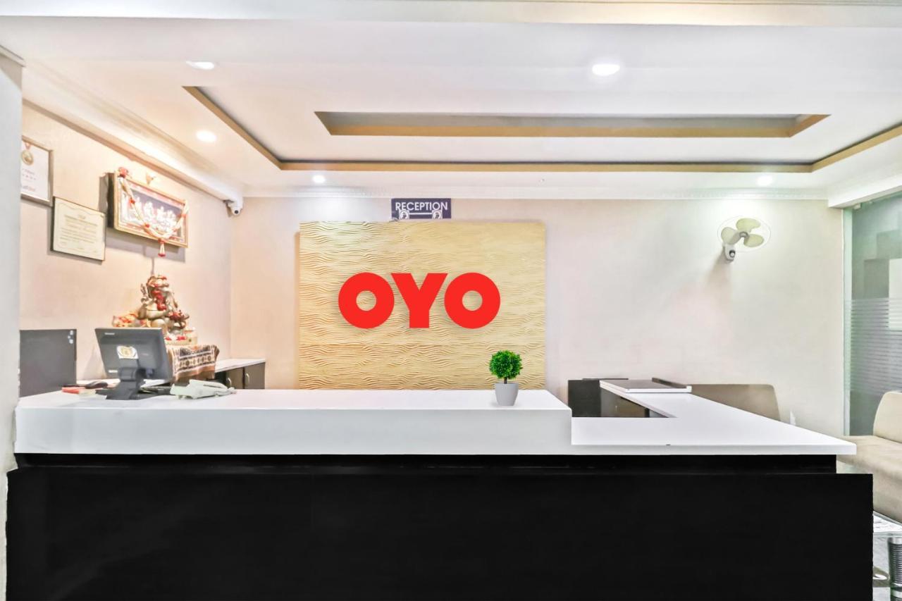 Готель Oyo J P Palace Dod Ballapur Екстер'єр фото